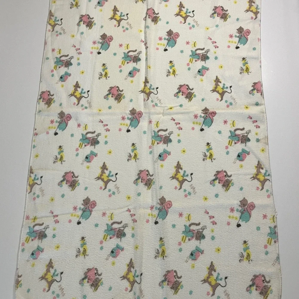 Vintage Pastel Farm Animal Novelty Print Baby Receiving Blanket White 22x34